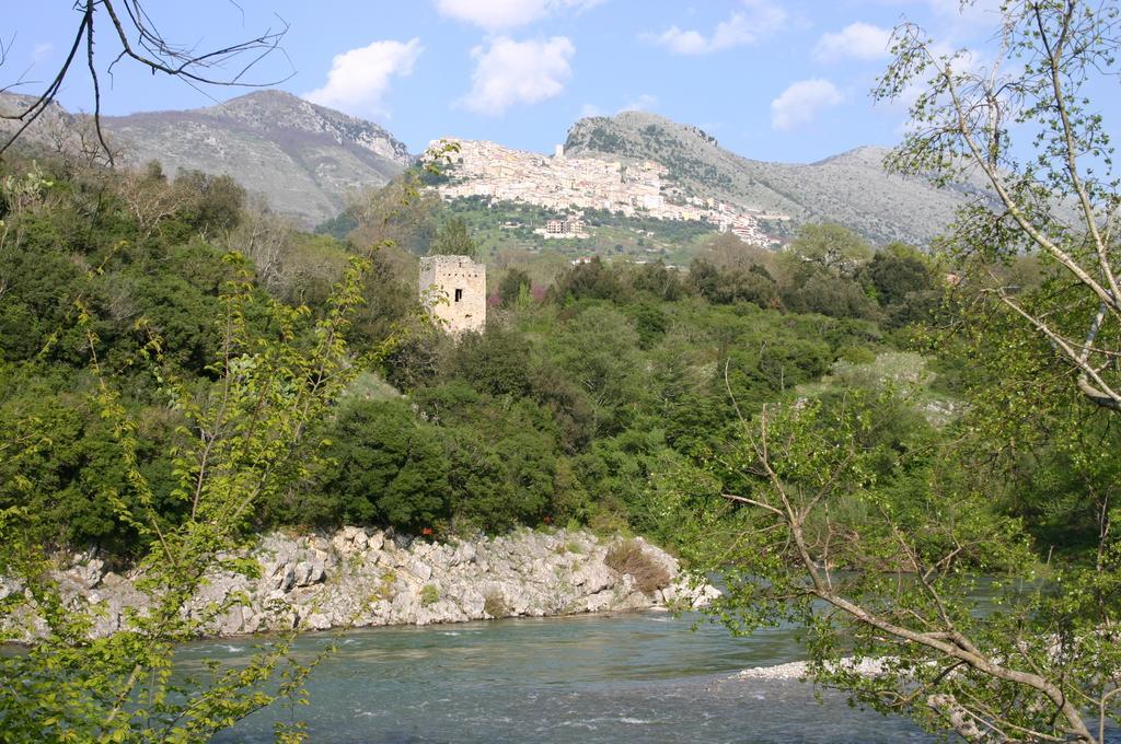 Agriturismo L'Antico Casolare Castelcivita Exterior foto